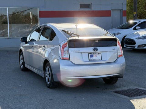 2012 Toyota Prius Two