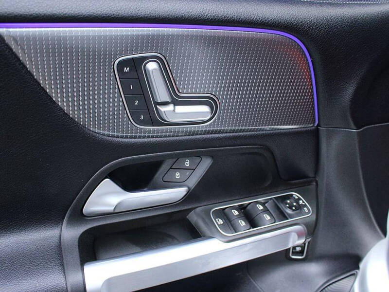 2021 Mercedes-Benz GLB GLB 250