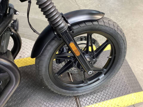 2021 Moto Guzzi V7 Stone Centenario E5