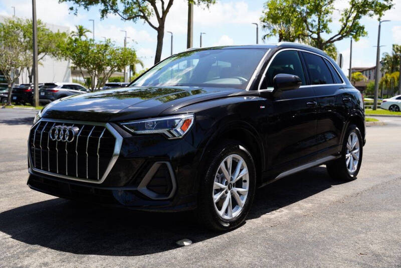 2025 Audi Q3 quattro S line Premium 45 TFSI