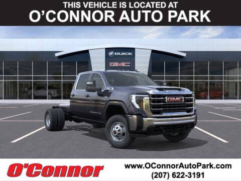 2025 GMC Sierra 3500HD CC Pro