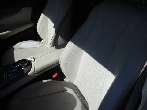 2018 Mercedes-Benz E-Class E 300