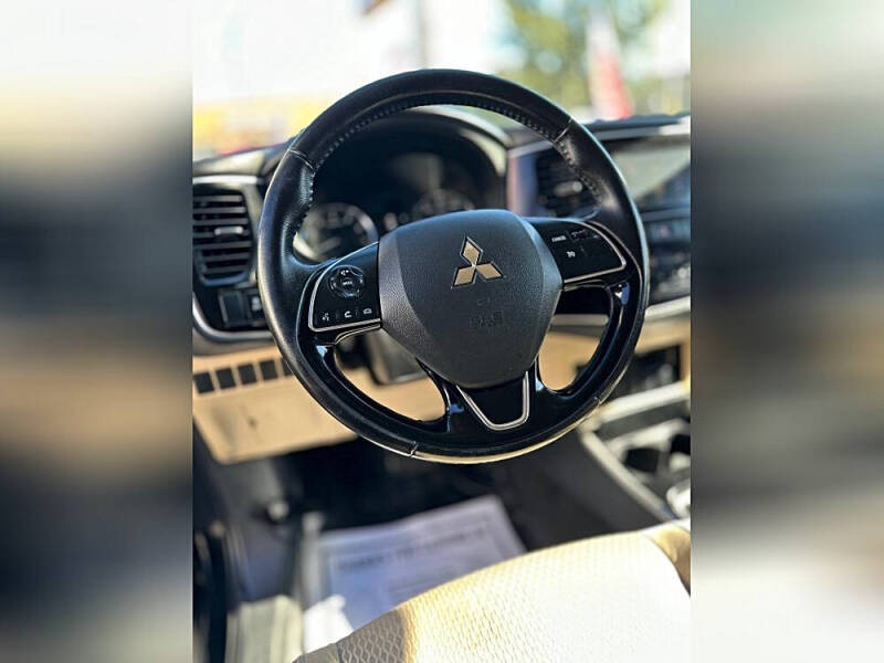 2017 Mitsubishi Outlander