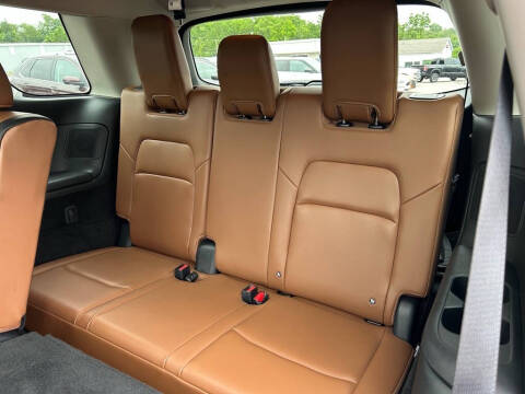 2024 Nissan Pathfinder Platinum