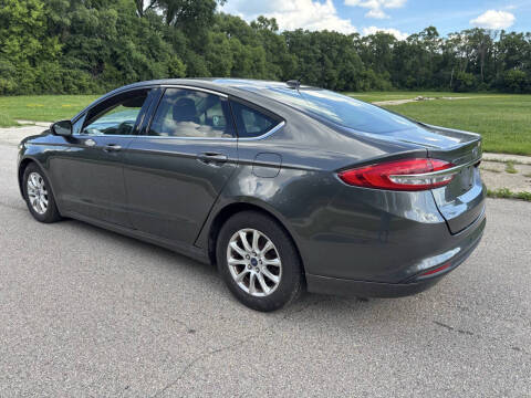 2017 Ford Fusion S