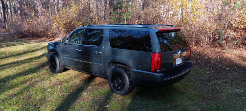 2011 Cadillac Escalade ESV Premium
