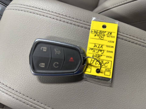 2019 Cadillac XT4 Premium Luxury