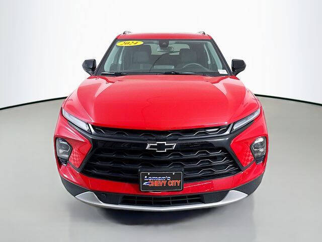 Used 2024 Chevrolet Blazer LT with VIN 3GNKBHR48RS215274 for sale in Bloomington, IL