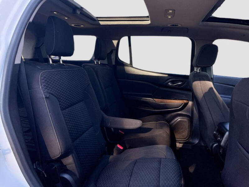 2018 GMC Acadia SLE-2