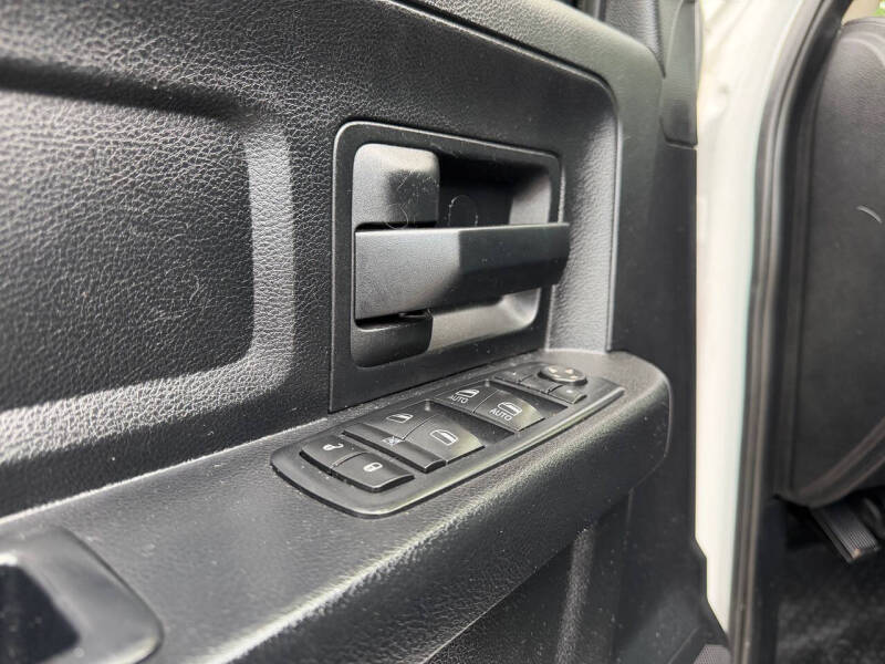 2016 RAM 1500 SSV