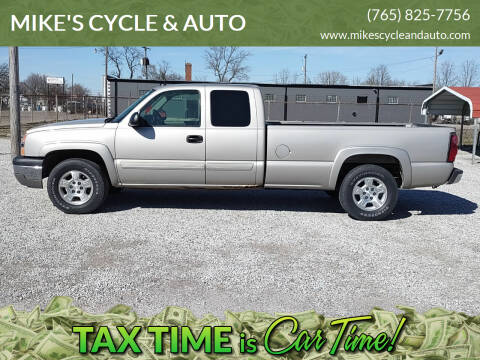 2004 Chevrolet Silverado 1500 for sale at MIKE'S CYCLE & AUTO in Connersville IN