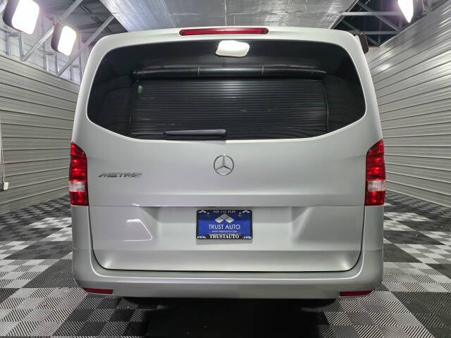 2016 Mercedes-Benz Metris Passenger