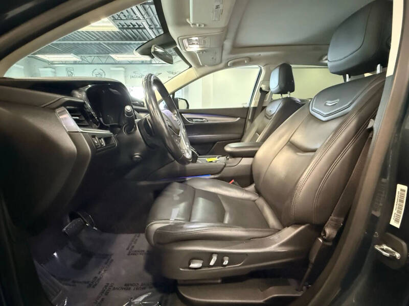 2019 Cadillac XT5 Premium Luxury