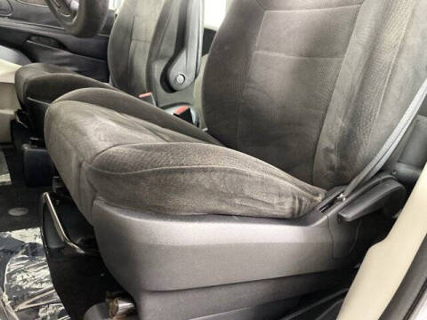 2013 Dodge Grand Caravan American Value Package