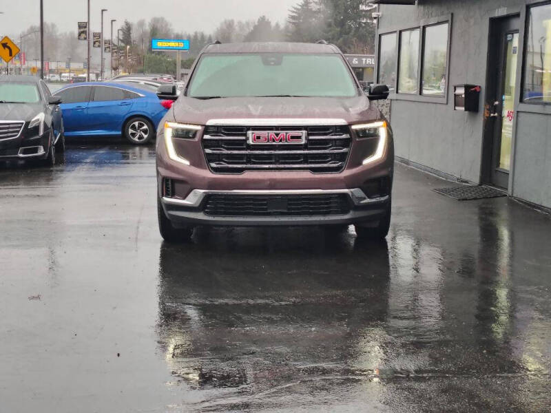 2025 GMC Acadia Elevation