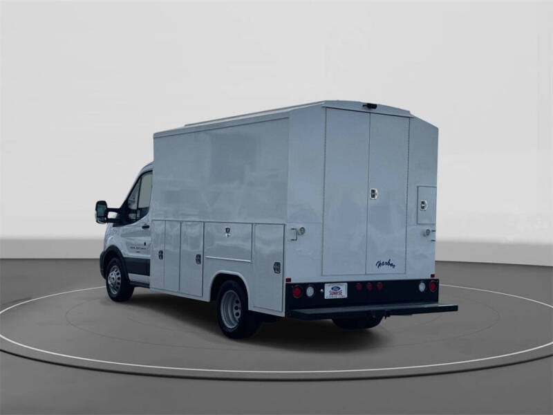 2025 Ford Transit