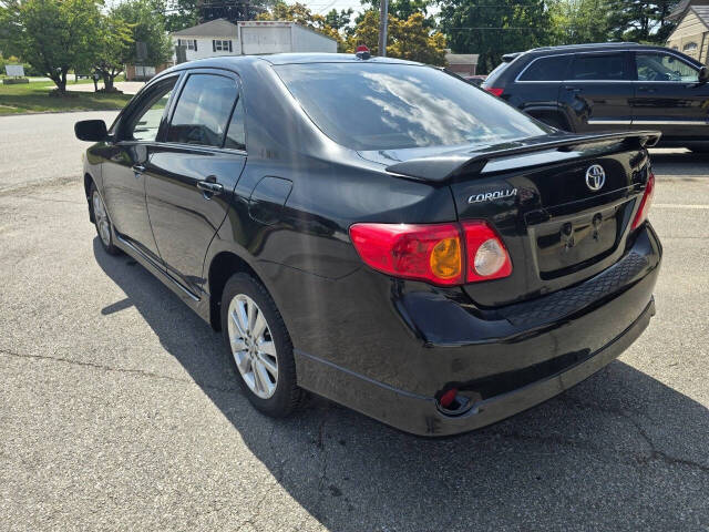 2009 Toyota Corolla for sale at QUEENSGATE AUTO SALES in York, PA