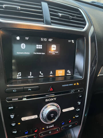 2017 Ford Explorer Sport