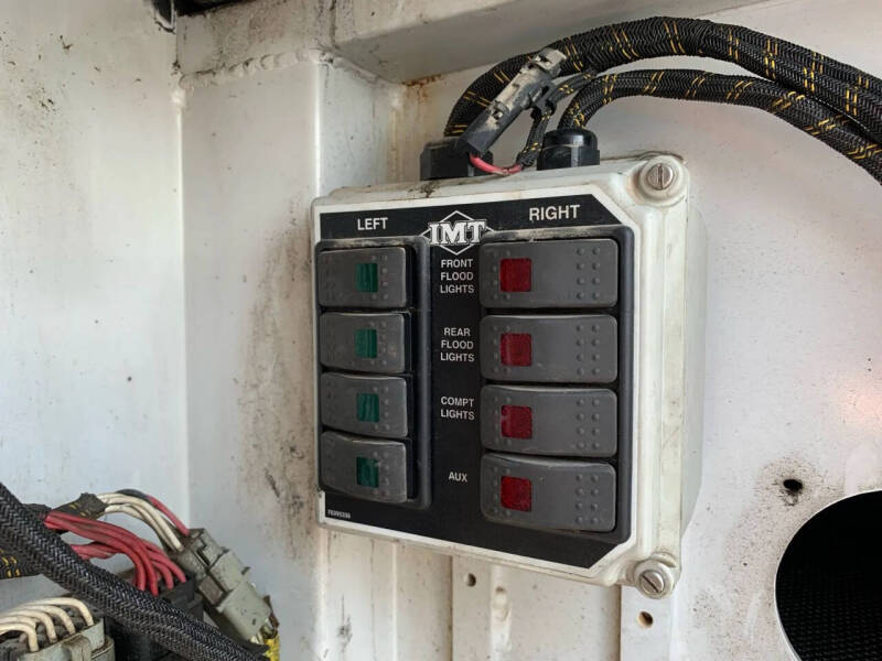 2004 Ford F-650 Super Duty