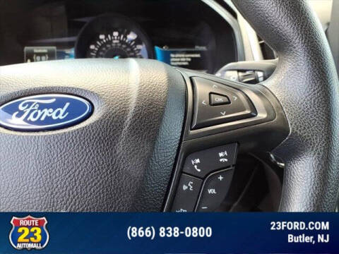 2022 Ford Edge SE