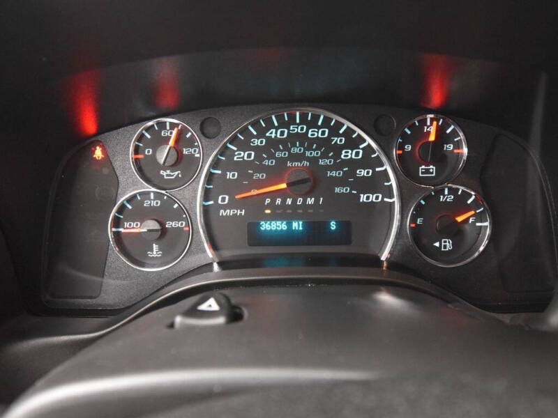 2023 Chevrolet Express 2500