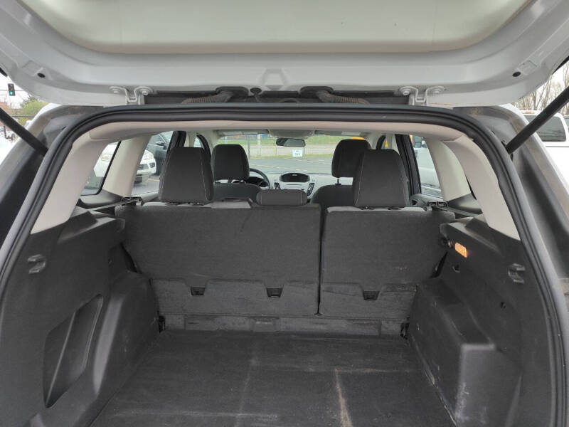 2017 Ford Escape S