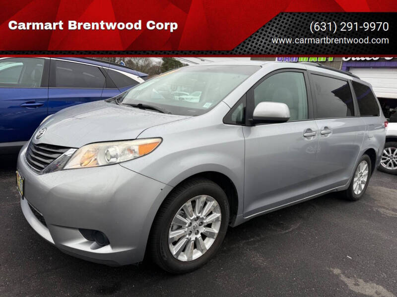 2012 Toyota Sienna LE 7-Passenger