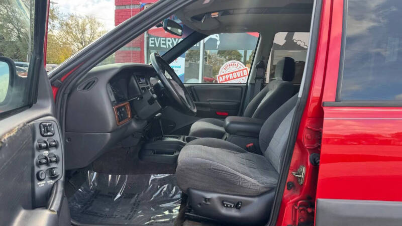 1996 Jeep Grand Cherokee Laredo