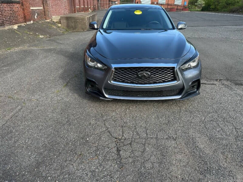 2015 Infiniti Q50