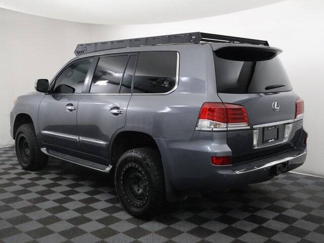 2013 Lexus LX 570