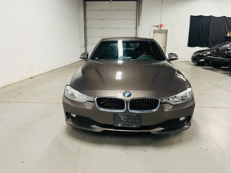 2013 BMW 3 Series 320i