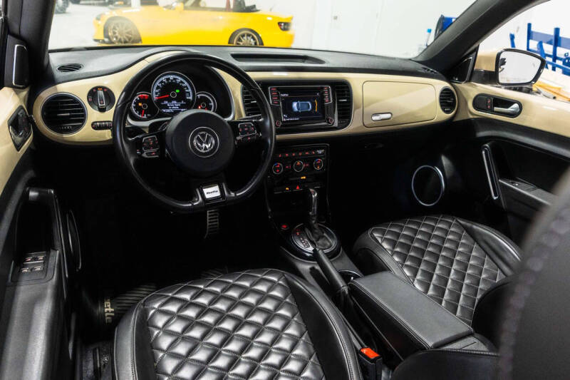 2019 Volkswagen Beetle Convertible