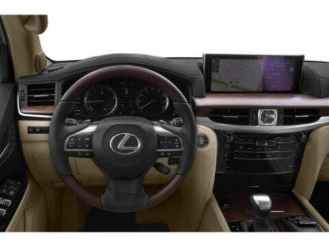 2019 Lexus LX 570