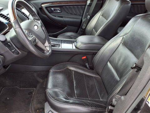 2016 Ford Taurus Limited