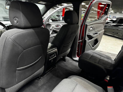 2022 Chevrolet Traverse LT Cloth