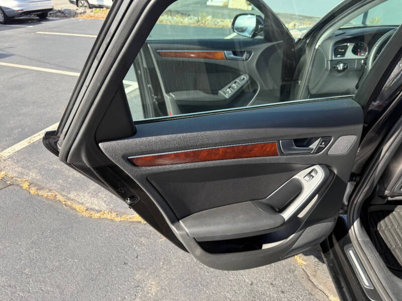 2012 Audi A4 2.0T quattro Premium