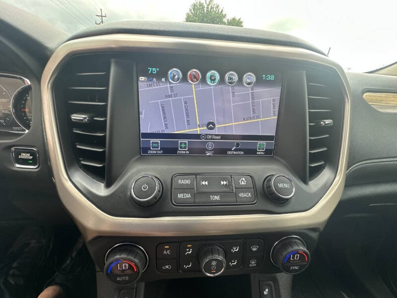 2017 GMC Acadia Denali