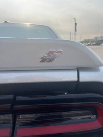 2021 Dodge Challenger SXT