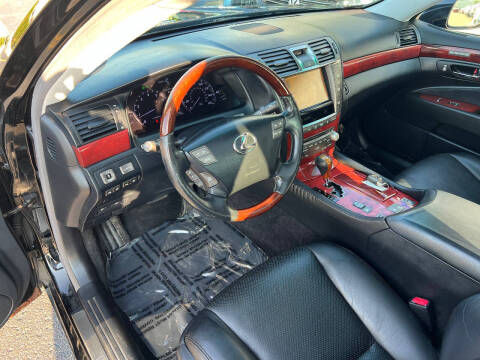 2011 Lexus LS 460