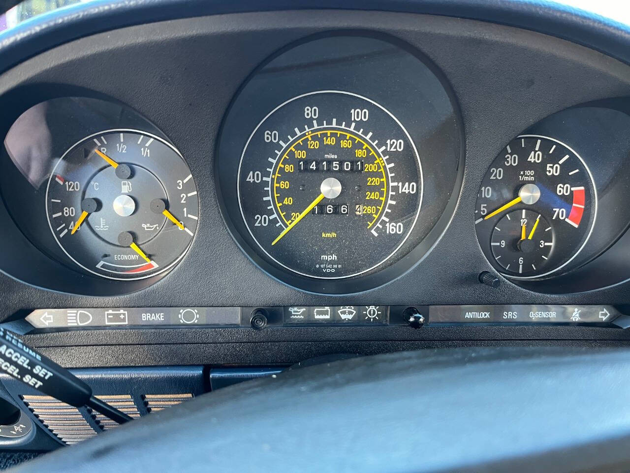 1986 Mercedes-Benz 560-Class 128
