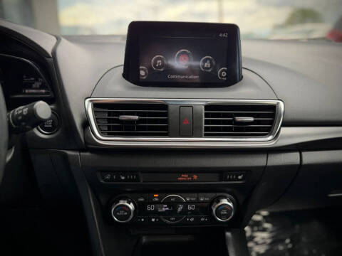 2017 Mazda MAZDA3 Grand Touring