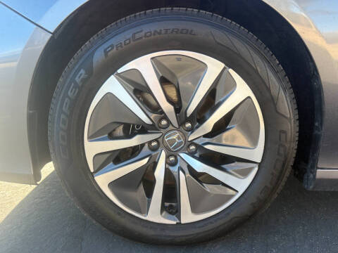 2018 Honda Accord Hybrid EX