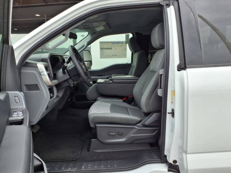 2025 Ford F-350 Super Duty XLT