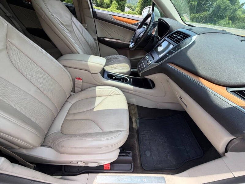 2017 Lincoln MKC Select
