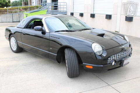 2004 Ford Thunderbird Deluxe