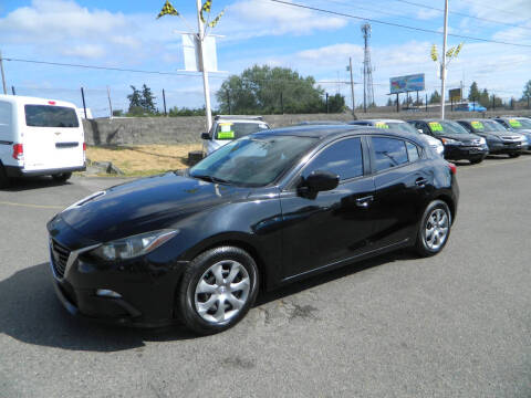 2015 Mazda MAZDA3 i Sport