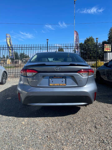 2022 Toyota Corolla LE