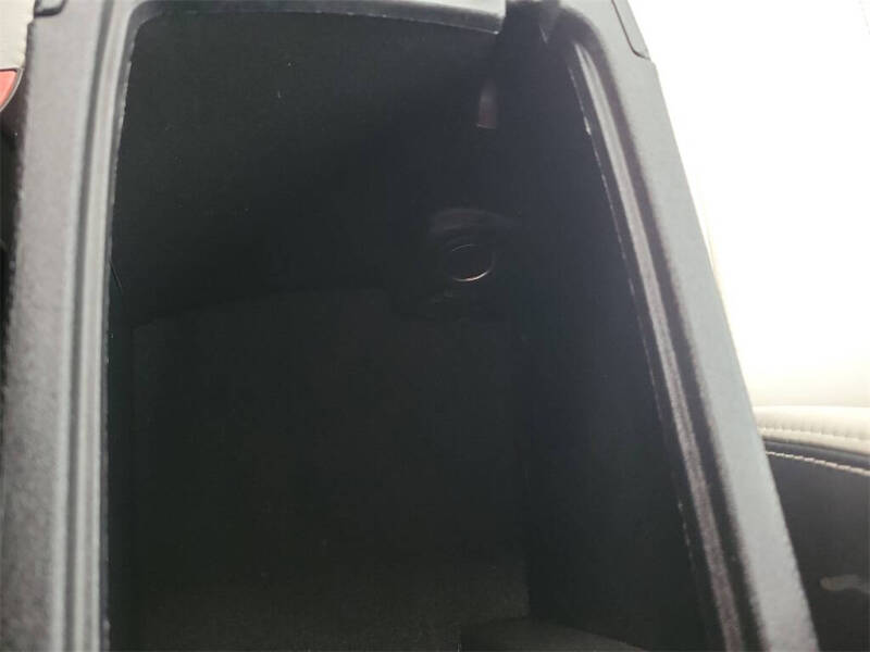 2012 Chrysler 200 Limited