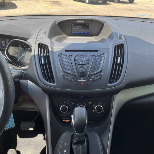 2016 Ford Escape SE
