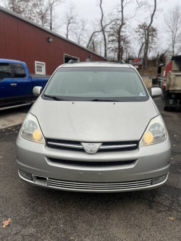 2004 Toyota Sienna XLE Limited 7 Passenger
